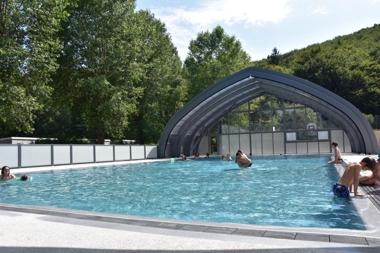 Hotel Domaine Du Lac Chambon Murol Zewnętrze zdjęcie