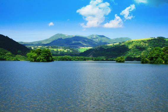 Hotel Domaine Du Lac Chambon Murol Zewnętrze zdjęcie